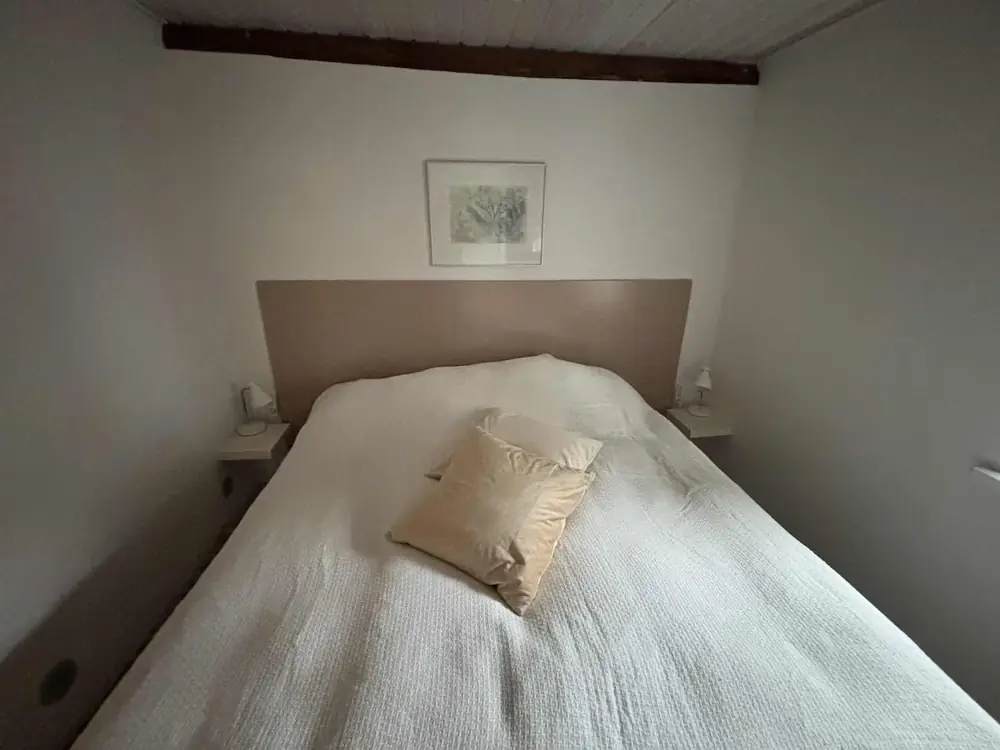 Dobbeltværelset set fra døren